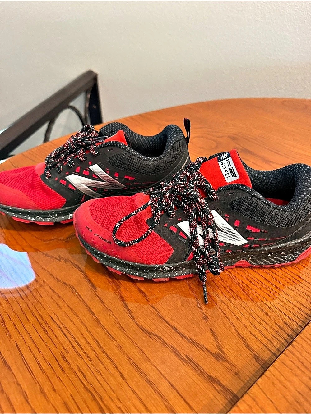 New Balance FuelCore Nitrel v1 Trail Athletic Shoes US 7 Red & Black
